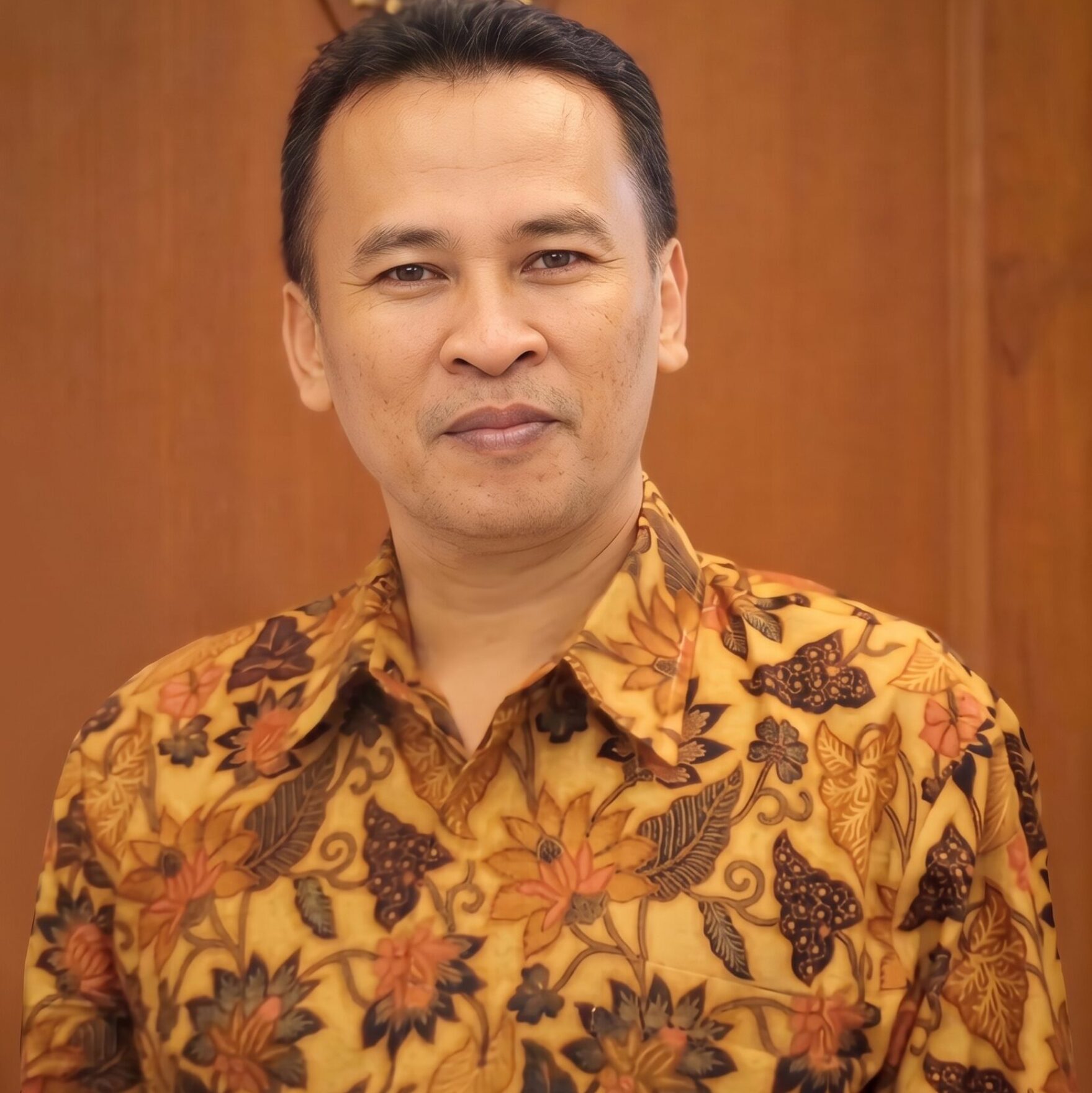 cropped-Gemini_Generated_Image_h5jq3oh5jq3oh5jq-e1789755347169 Komentar Positif VS Komentar Negatif